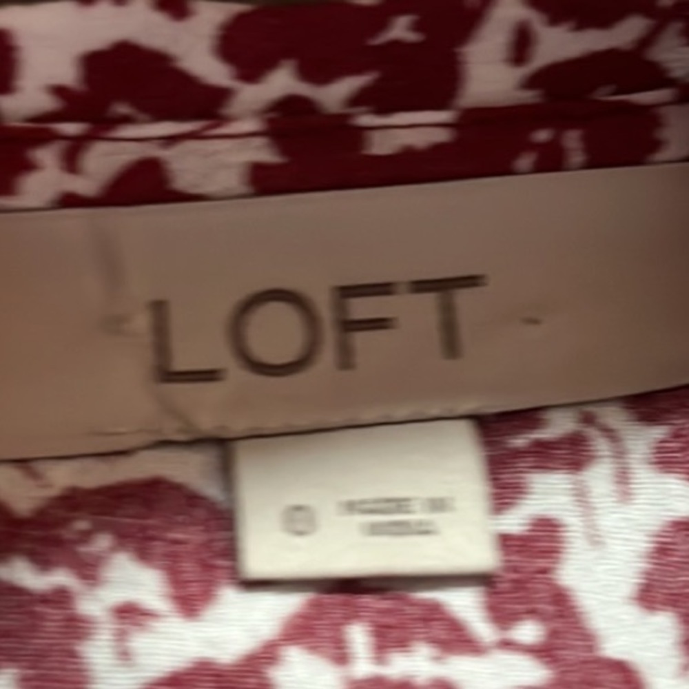 Loft‎ Dress - Flowy Floral Dress - Picture 2 of 5